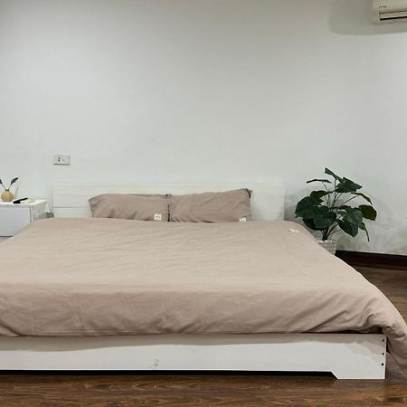 Bom'S House Apartman Hanoi Kültér fotó